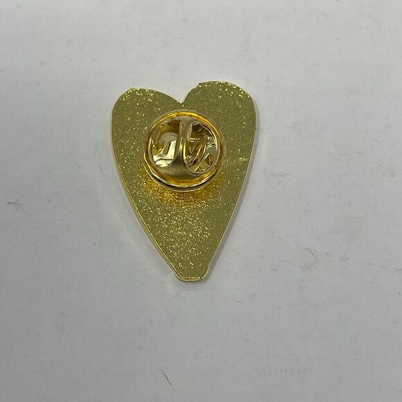 Latched Mama Pins lot of 2, Boo Bees and Heart - Picture 6 of 9